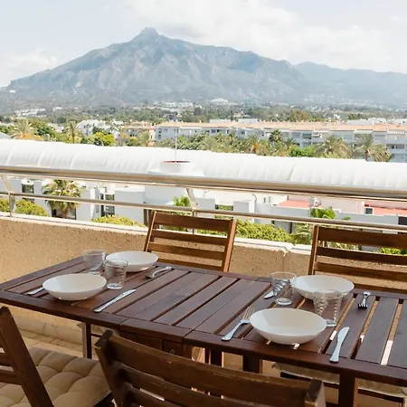 Sea View In The Center Of Puerto Banus And Private Parking *