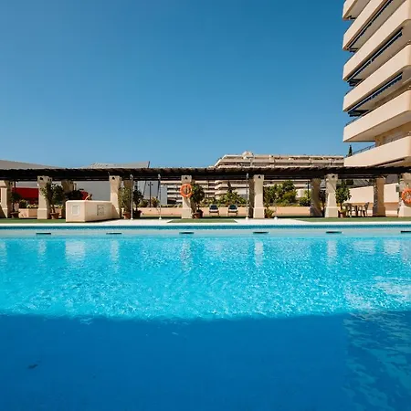 Apartment Sea View In The Center Of Puerto Banus And Private Parking Marbella