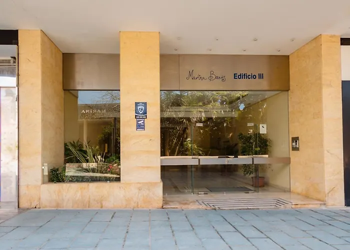 Appartamento In The Heart Of Puerto Banus, With Private Parking Space And Communal Pool, Paddle Tennis Court And Gym