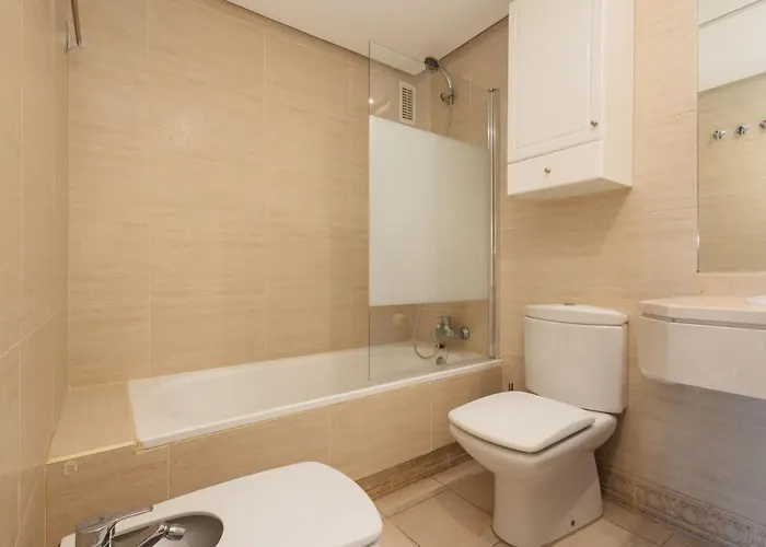 In The Heart Of Puerto Banus, With Private Parking Space And Communal Pool, Paddle Tennis Court And Gym Appartamento *