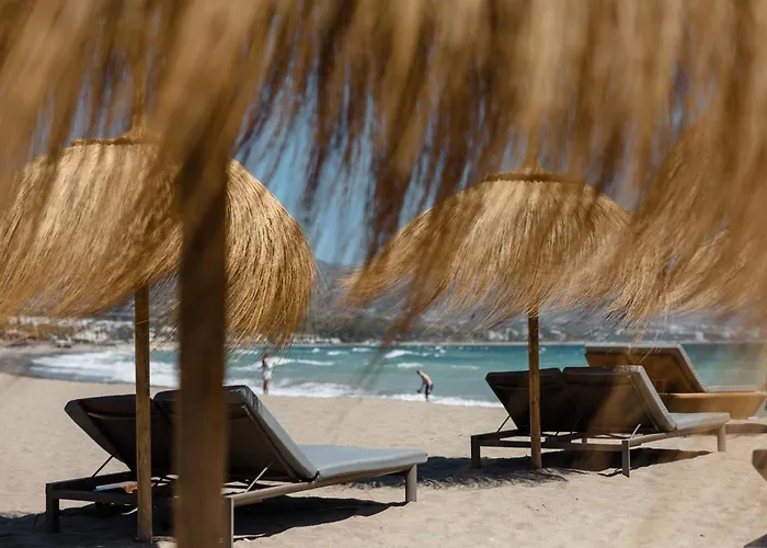 In The Heart Of Puerto Banus, With Private Parking Space And Communal Pool, Paddle Tennis Court And Gym *